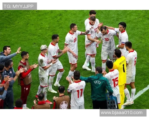 丹麦足球传奇巨星的荣耀之路与国家队辉煌历程解析