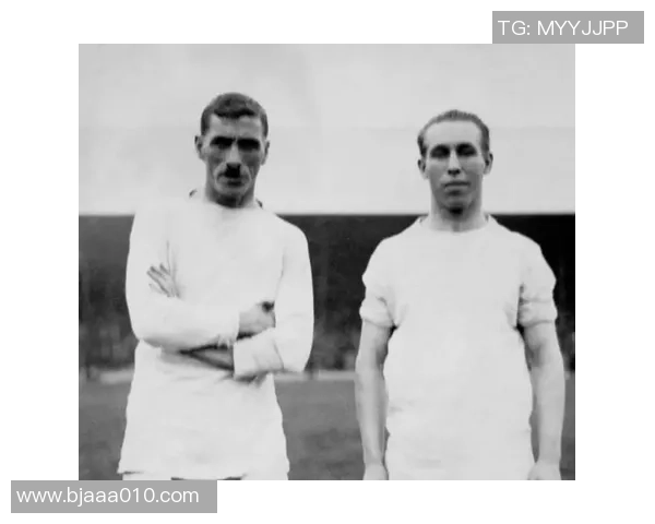 曾因踢假球丑闻遭禁赛的足球球星是谁揭秘他的背后故事